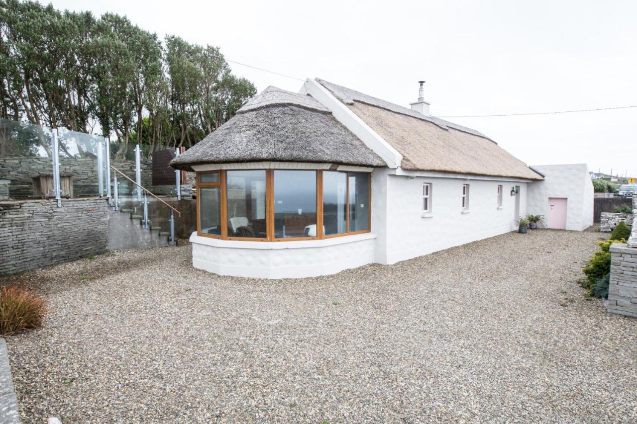 Storytellers Cottage Ballycotteen Zewnętrze zdjęcie