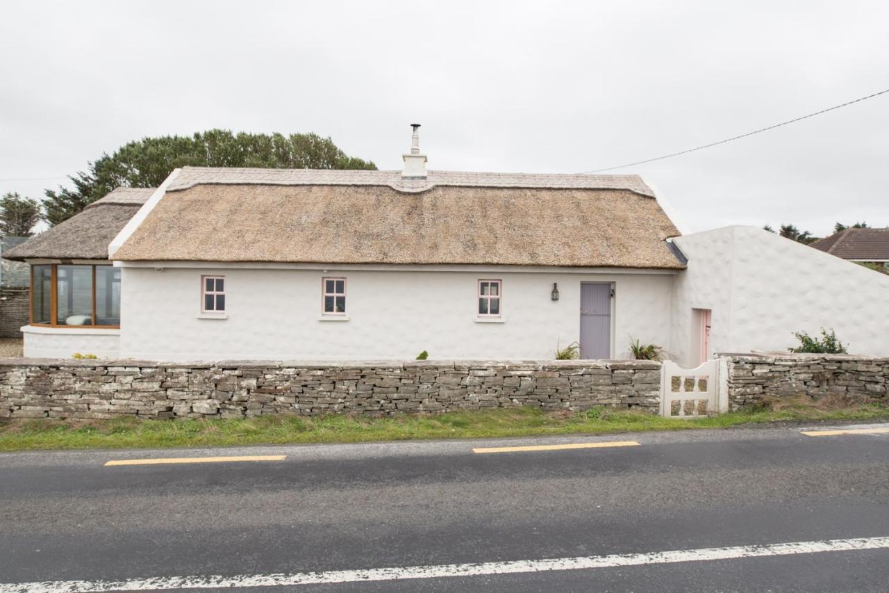 Storytellers Cottage Ballycotteen Zewnętrze zdjęcie
