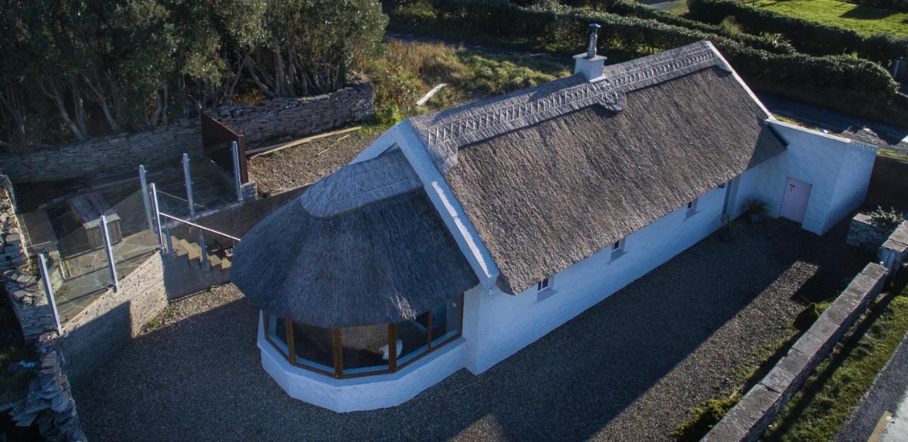 Storytellers Cottage Ballycotteen Zewnętrze zdjęcie