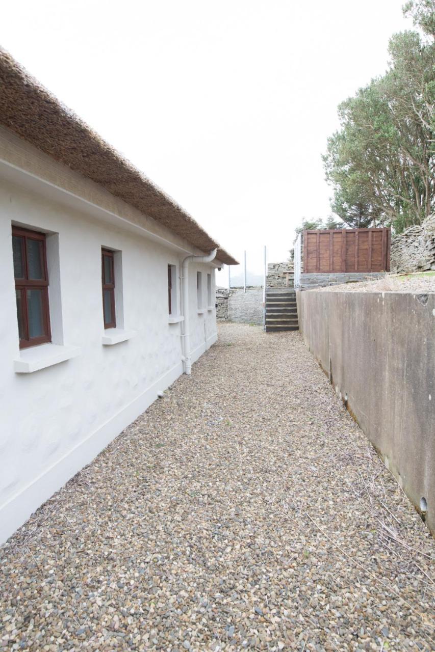 Storytellers Cottage Ballycotteen Zewnętrze zdjęcie